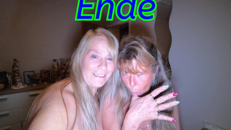 SweetSusi: 아니타는 자루를 비운다