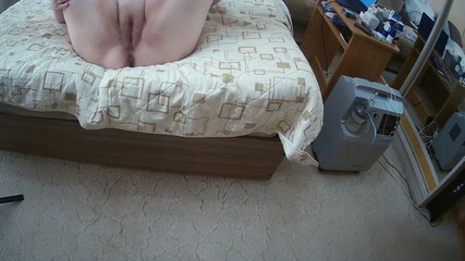 Zona901: Schwiegermutter glänzt ihre große, fleischige fotze vor der kamera