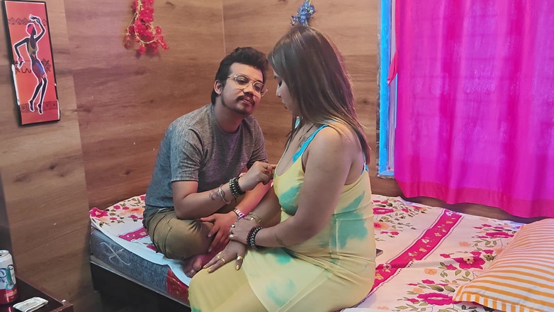 Pankaj Gupta: Bir Adamın Otelde Bir Telekızla Seks Yaparken Yakalandığı Viral Video