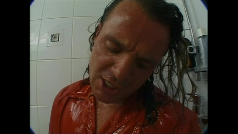 MILF still slut: Krásná zrzavá teenagerka s malými kozami stříká do zadku ve...