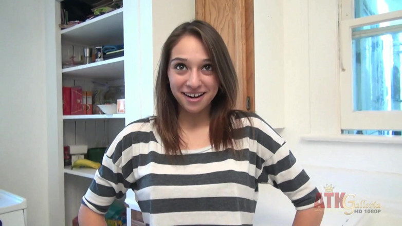 ATK Fans (Solo): 18yo Latina Sara Luv gets off in the kitchen