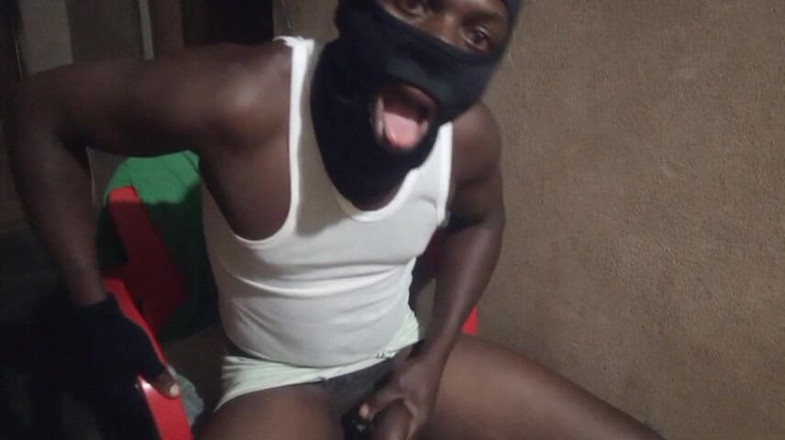 Moviesporn1: Cum with a White Oil Is Not Easy
