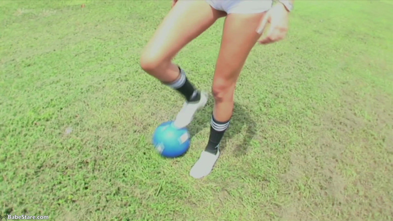 Babe Stare: Sporty girl with a fresh face gets fucked