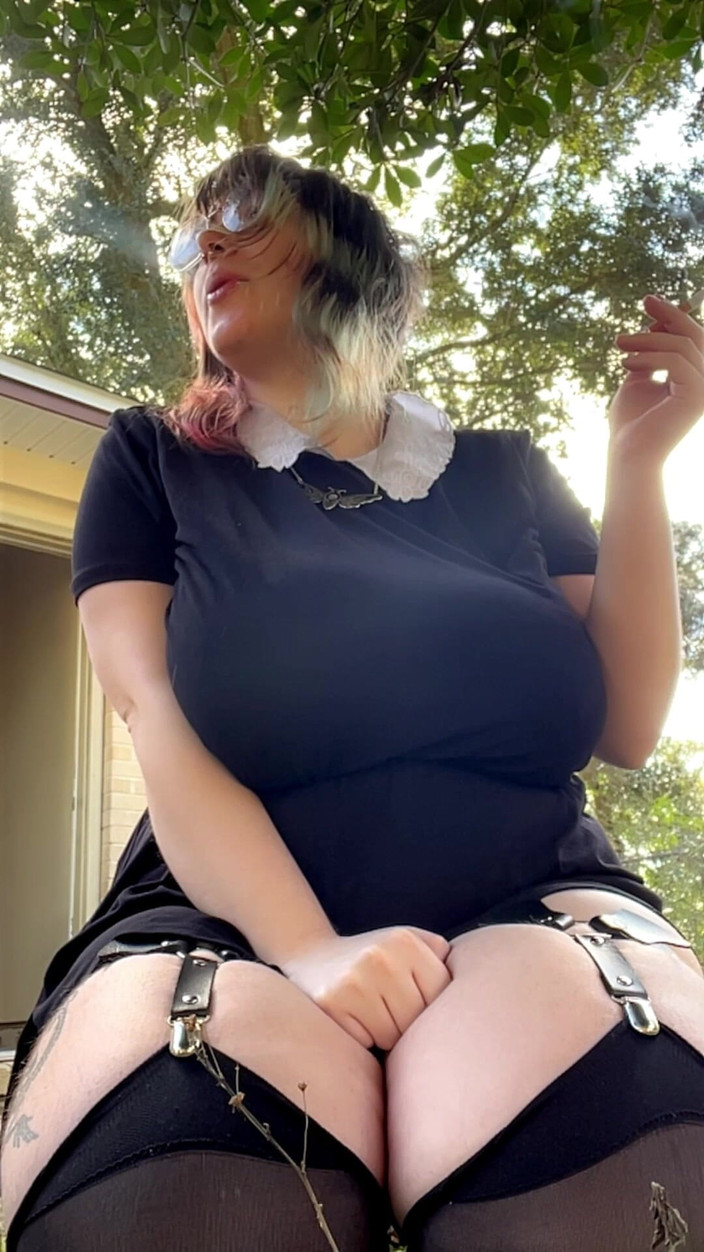 Mushroombitchx: Fumar de cigarrillos - compilación