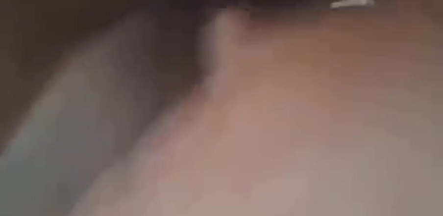 MHM: Дезі трахається