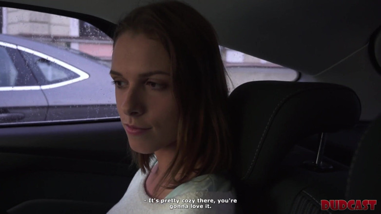 Dud Cast: Flexible Girl Fucked by Porn Agent