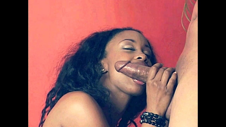 Vintage megastore: 黒檀のひよこは深いアナルの乗り心地が大好きです