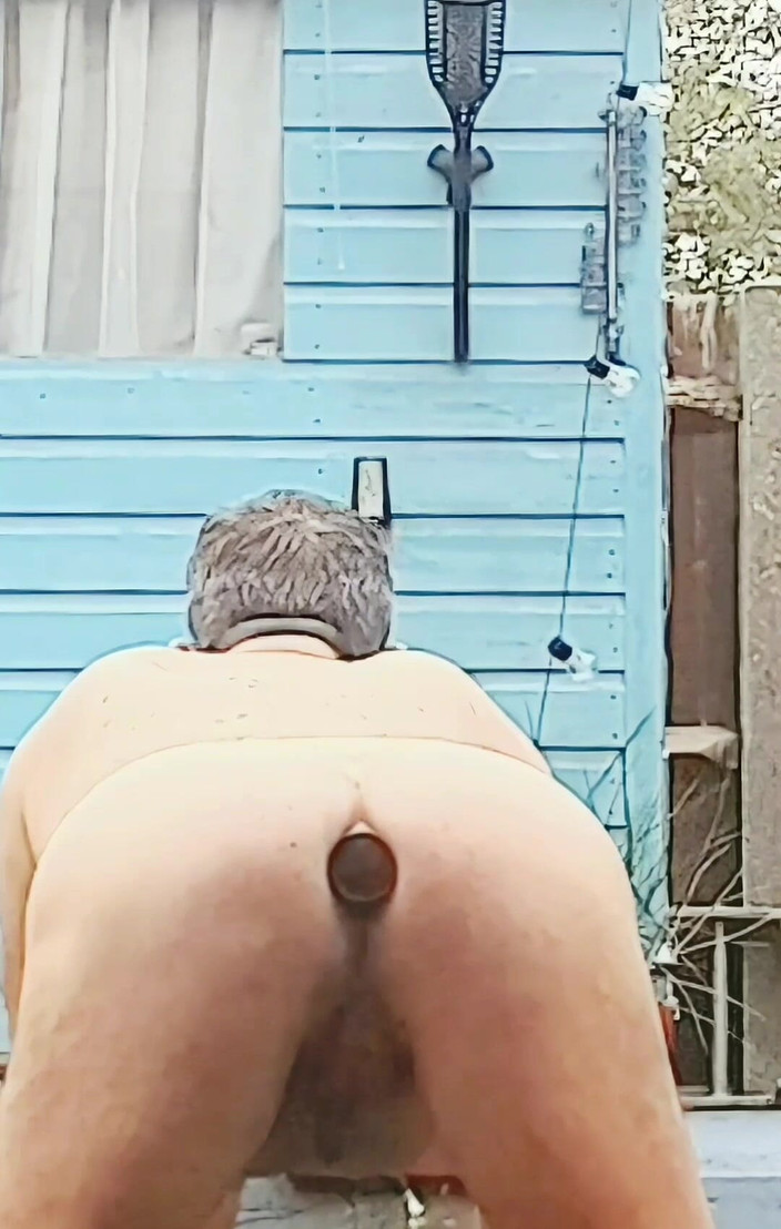 MaleModel: 정원 누드 / 노출 (1 부)