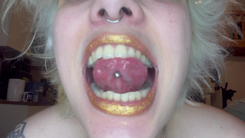 Glitterqueen1999: Mouth Fetish Lipstick Fetish No Makeup Goth Girl