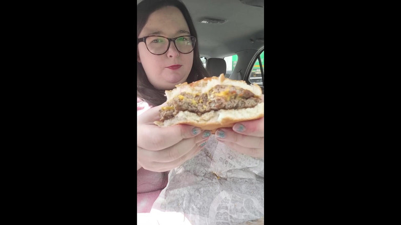 SSBBWLadyBrads: Burger king ssbbw gemuk lagi asik ngentot kontol