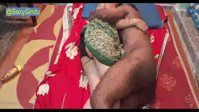 Sexy sindu: Video seks saree buatan sendiri suri rumah amatur India