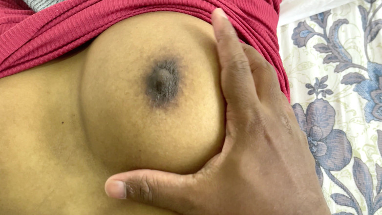 Aathiyaa: Jovens e com tesão - meninas com tesão quebradas gostam duro