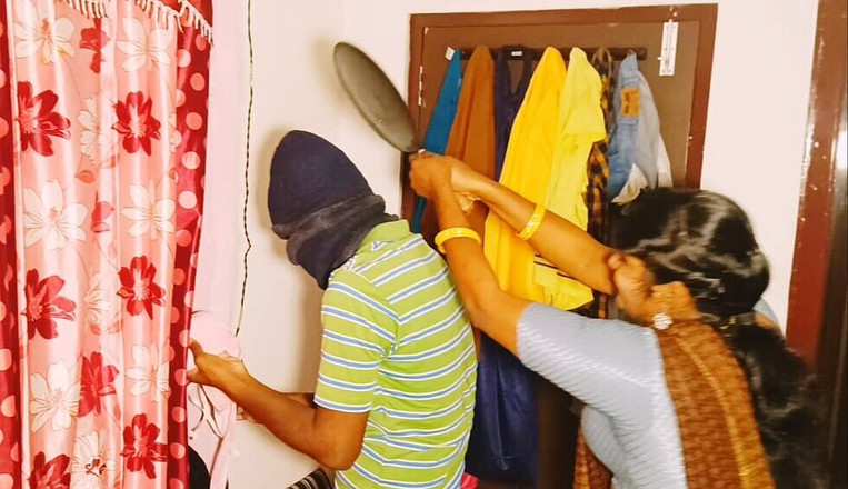 Telugu honey lips: 인도 섹시녀 따먹기