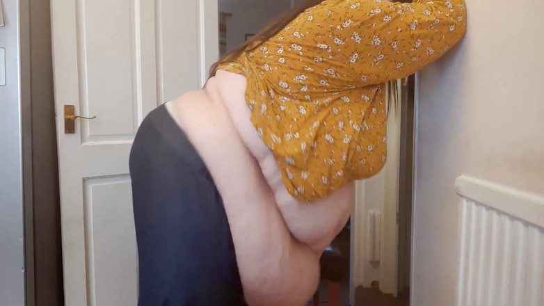 SSBBWLadyBrads: Burta unei femei mari și frumoase țâțoase tremură și se agită