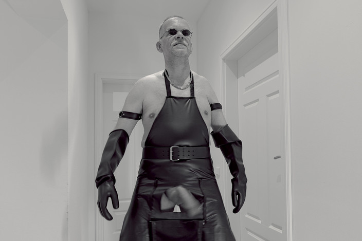 GERMANE_XL: 橡胶人 12