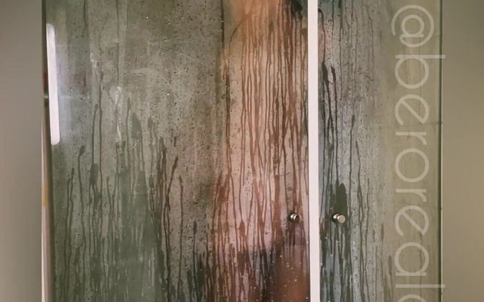 Berorealove: Wet Shower Fuck