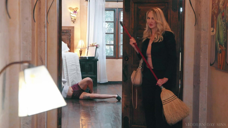 Modern-Day Sins: Modern-day sins - 熟女kendra james通过舔她的阴户来惩戒青少年骗子dica monroe！