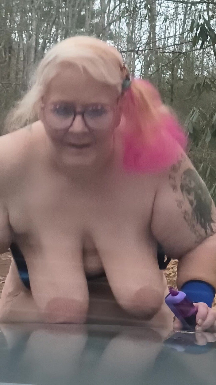 HerculesnVENUS: Nackt im wald herumgehen