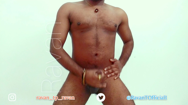 Ravan Tp Ravan: Domnul Ravan Desi Mallu singur acasă