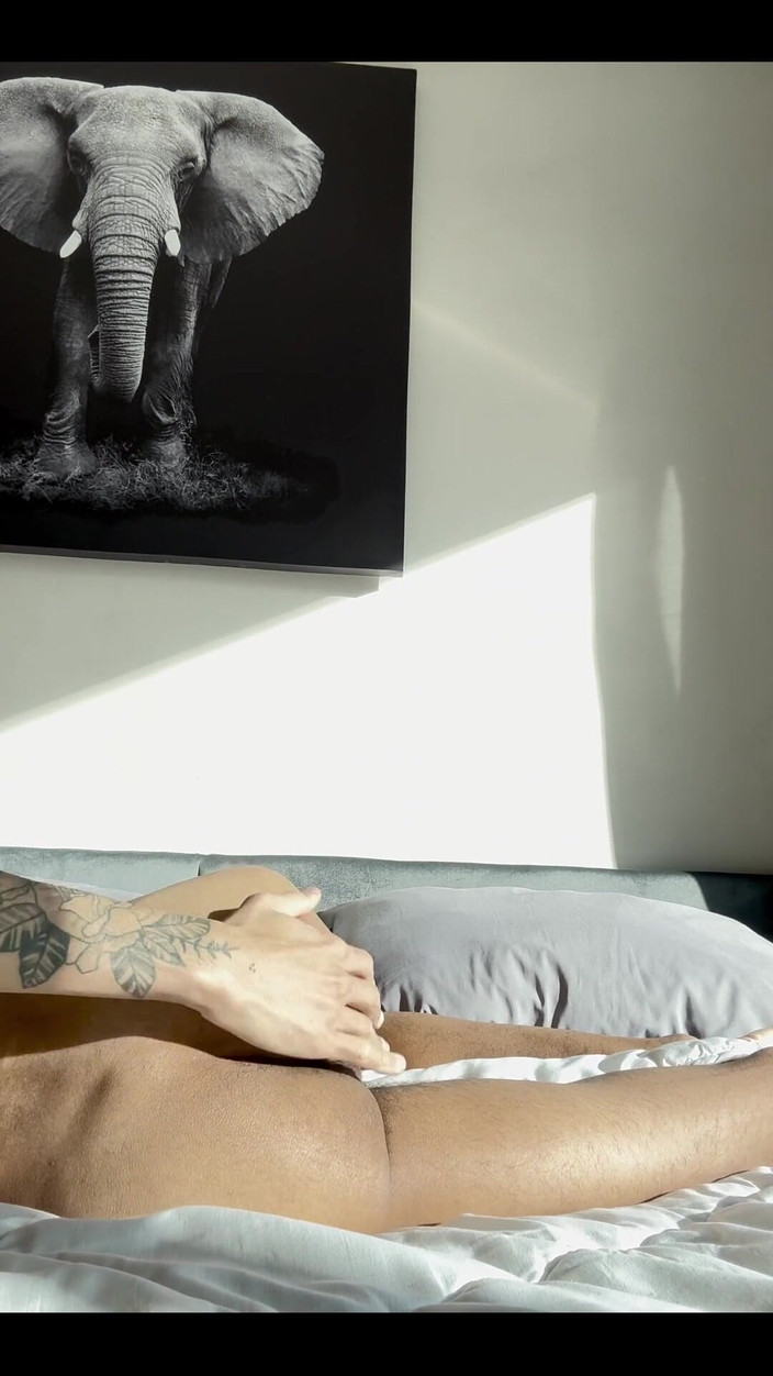 arabeputo: Přišel jsem se opalovat, léto dorazilo sem do Evropy