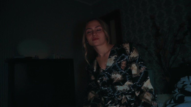 ReplayXXXLady: Godaan ibu tiri untuk menghisap zakar telah dipenuhi dengan kejayaan -...