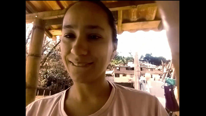 Nathalieprez4: 빨고 보지를 만지는 브리트니