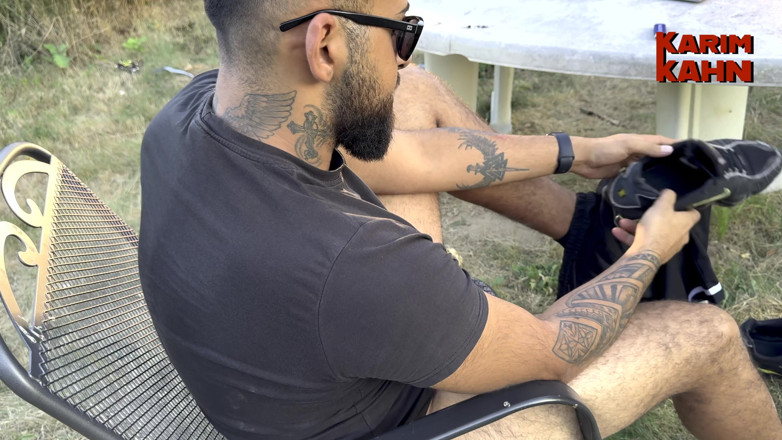Karim Kahn: My Cum on My Huge Feet After Work for You...
