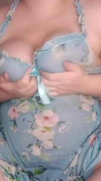 BBW mjuk bröst självvård