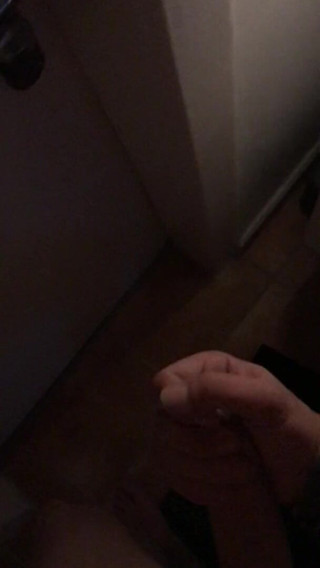 Horny nice guy: Jsem tak nadržená, saje mého obrovského ptáka