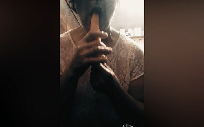 Mr_geenx: Verklig styvmamma mycket kåt leker med morot och onanerar