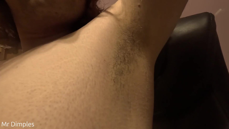 Mr Dimples: Ein Altes 5-minuten-achselhöhlenvideo
