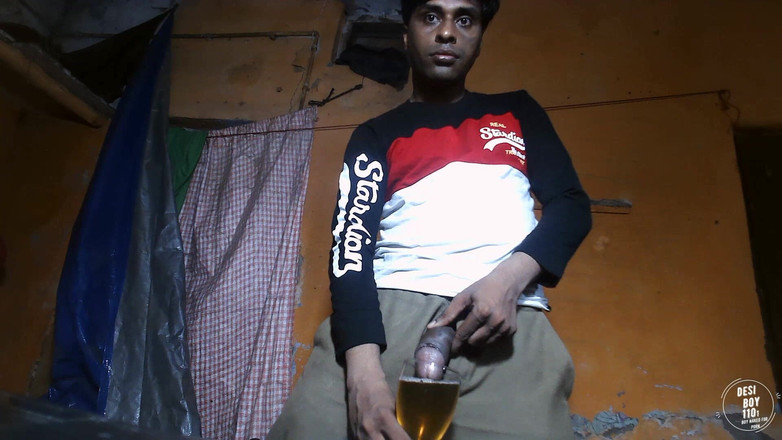 Desiboy110Ankit: Sikanie picie porno