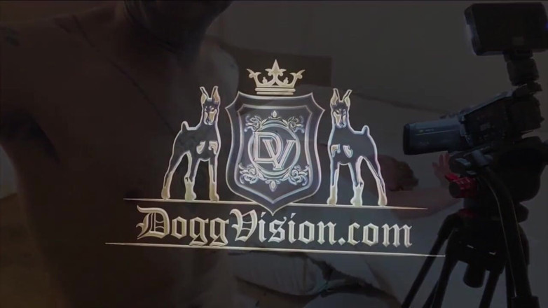 DoggVision: Straight to the asshole dp orgasm