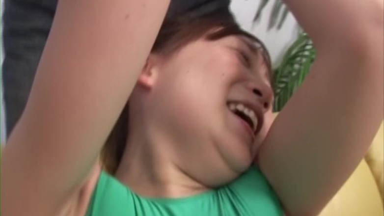 JapaneseAmateur: Teen Brunette Beauty Moans Wildly Under His Touch