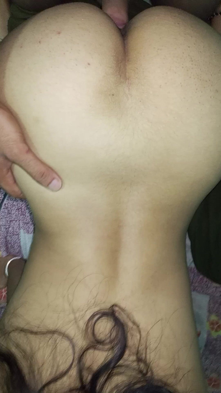 Roko: Gospodină indiană se fute tare pe la spate