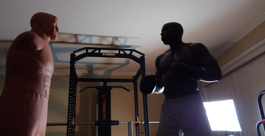 Hallelujah Johnson: 今天的拳击锻炼，自我功效是成年人身体活动的最强决定因素之一