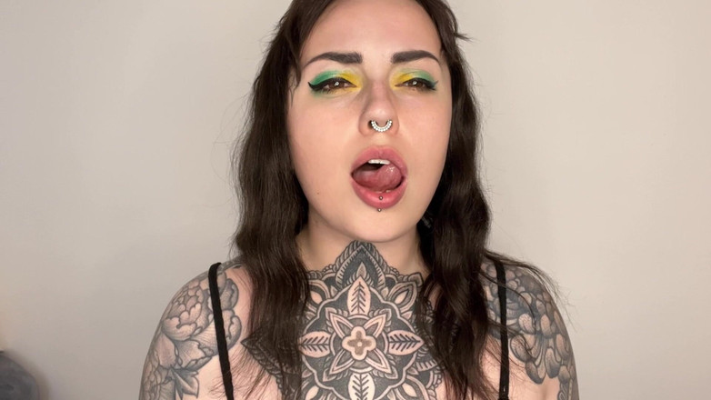 Miss Valentina: ウェッジーズからは絶対に逃れられない