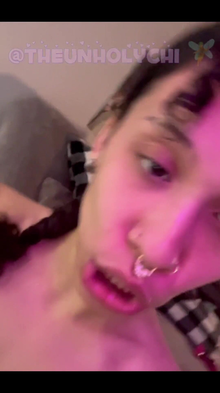 theunholychi: Dojení této krémové