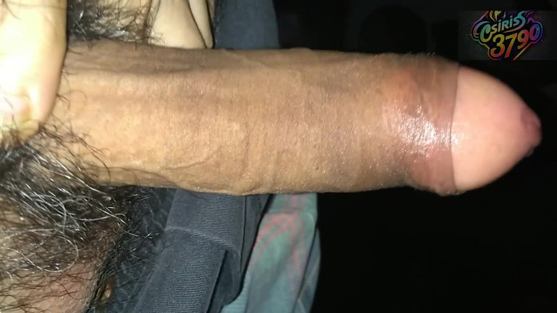 ElementalesLeches: Mulutmu dimasukin susu sampai penuh