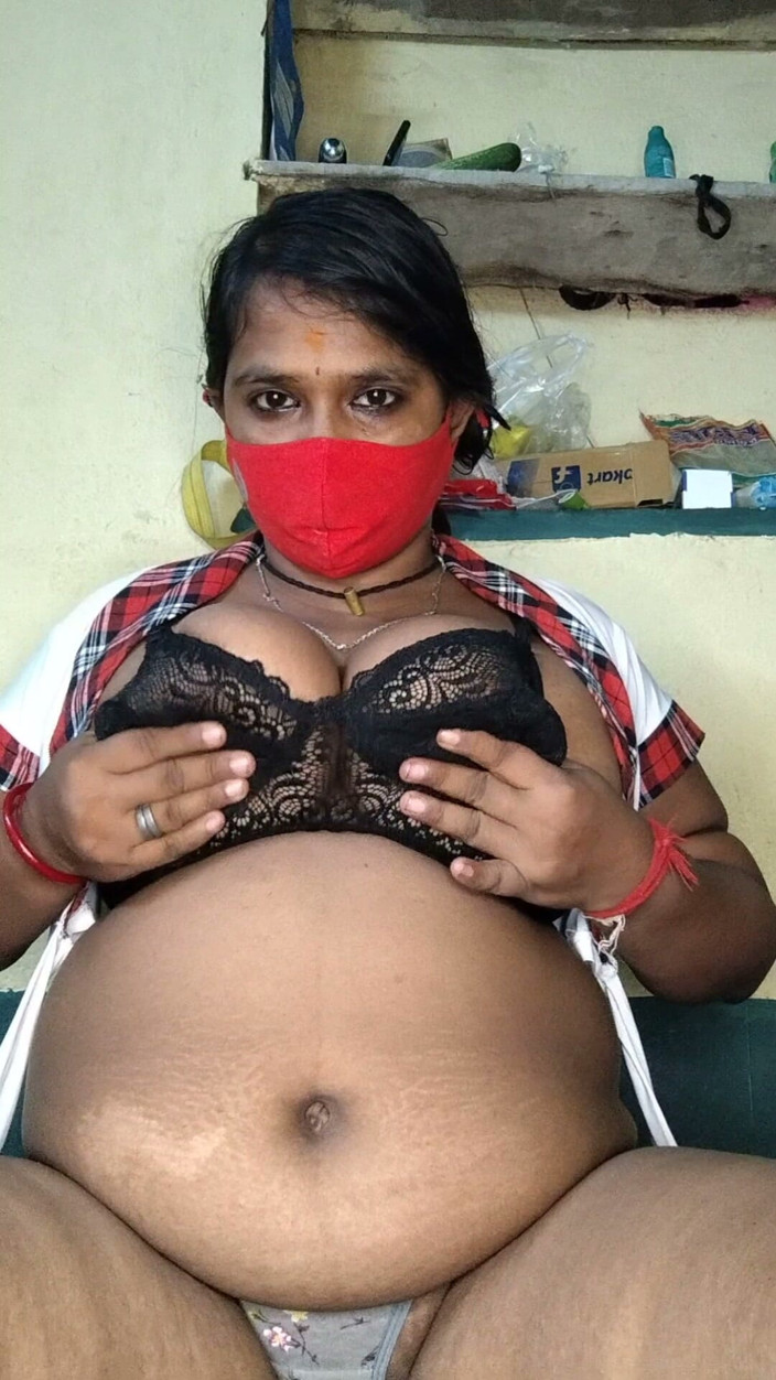 Cute-bobo: Sexo con padrastro en la primera vez.