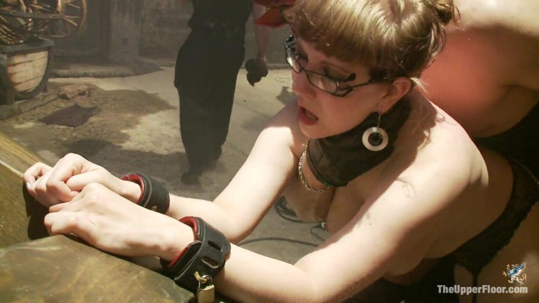 The Upper Floor by Kink: The debaucherous geminis
