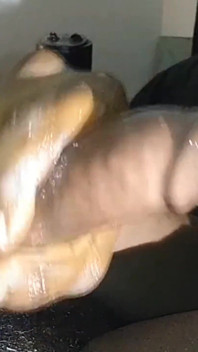 Stříkání tak tvrdé honění s mým velkým černým pérem