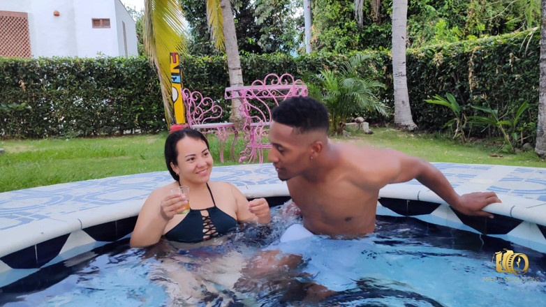 Rioc69: Viel sonne, viel Pool und stiefschweder anita mit Rioc will...