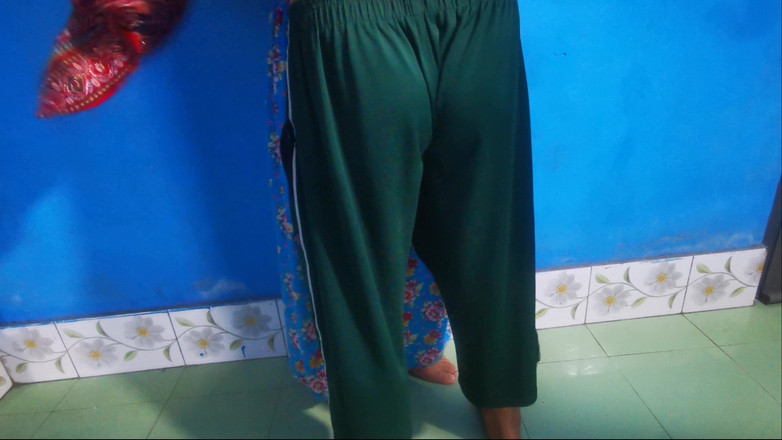 rhdhudhdhd: 新しいバンガリの友達が彼女の古い家を犯した