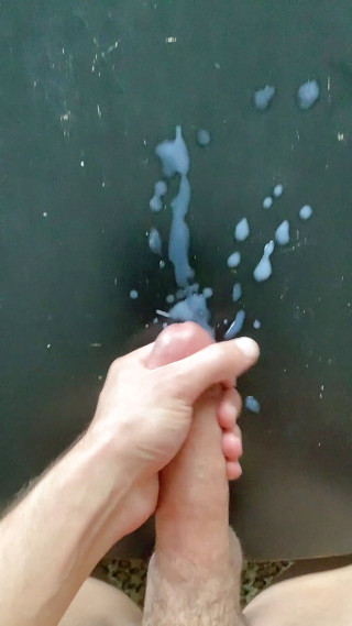 Edging4u89: Hung cock tons of cum