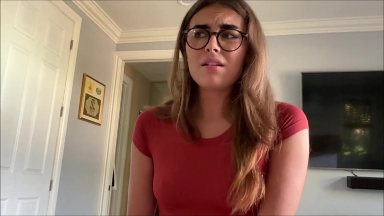 Alex Adams: Little Step Sis Proves She's Not a Nerd - Selina Bentz -...