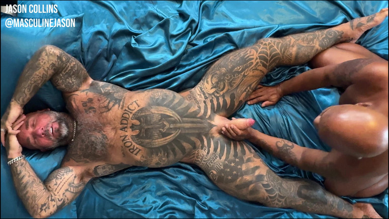 MasculineJason - Jason Collins: Frank Bottoms ile ırklararası sikiş