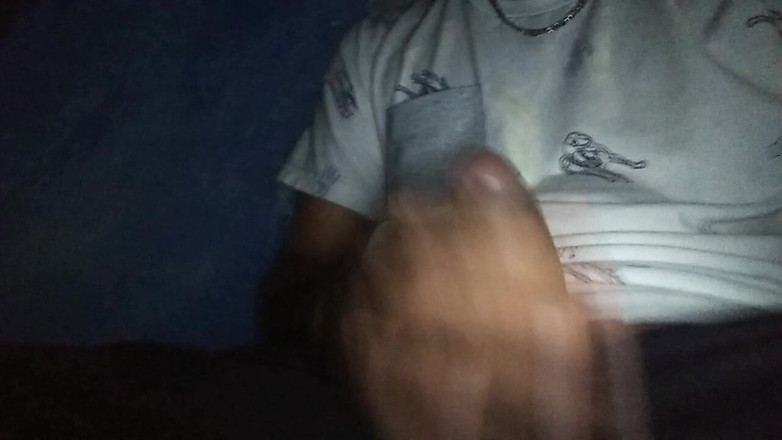 AlexAlejandro13: 인간은 마음속에 환상을 품고 있다