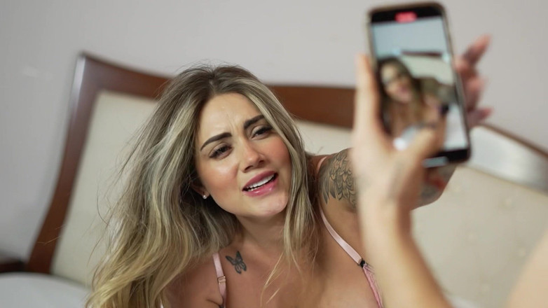 Sara Blonde: Přistihl mě při podvádění a ošukal jsem ho, aby to...