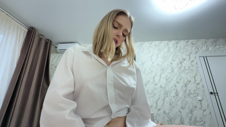 Arisha Mills: Oh mein gott, mein urologe beschloss, meinen schwanz mit seiner...